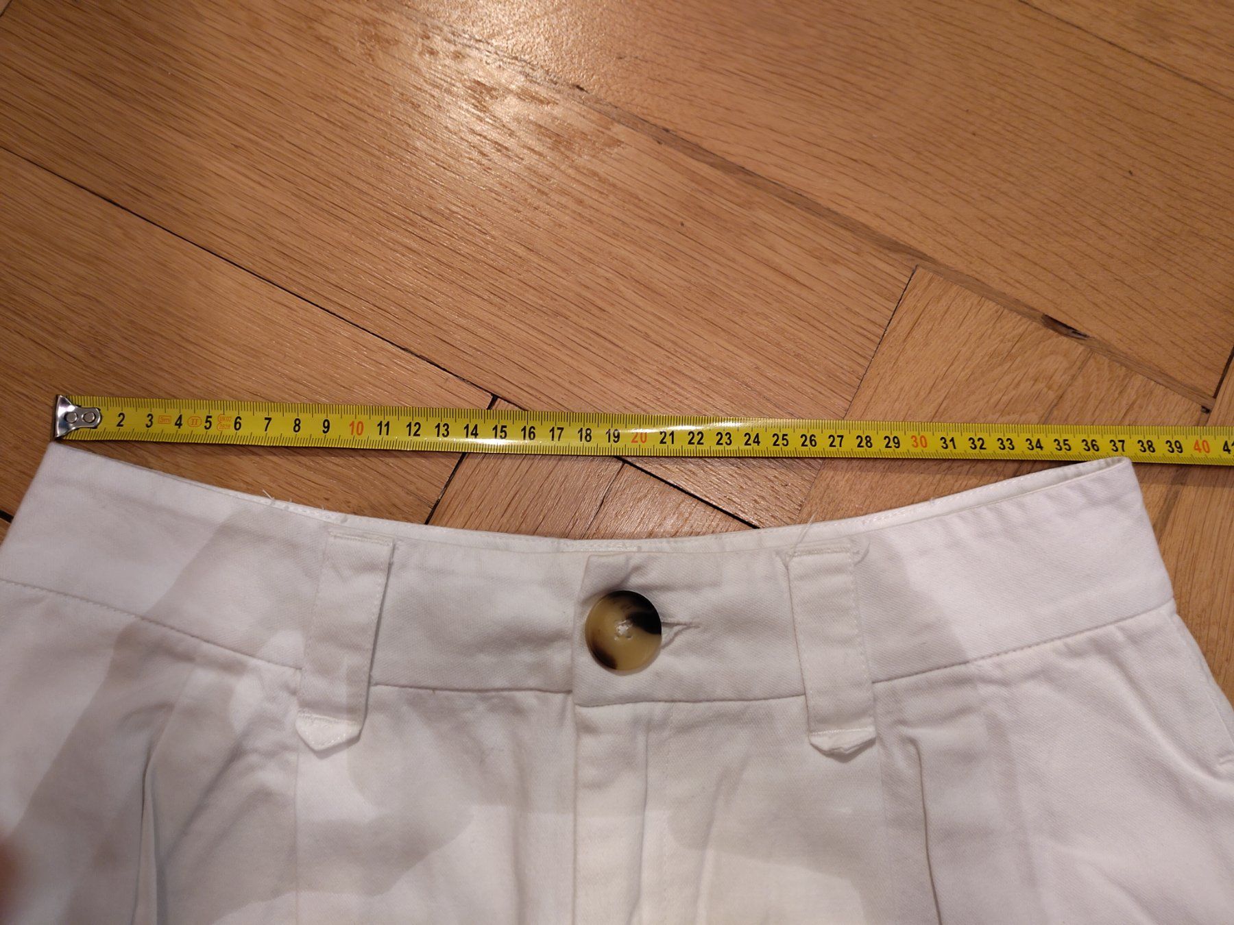 Stradivarius Pantaloni: Hose – Usato da Bern venduto da Linii 2