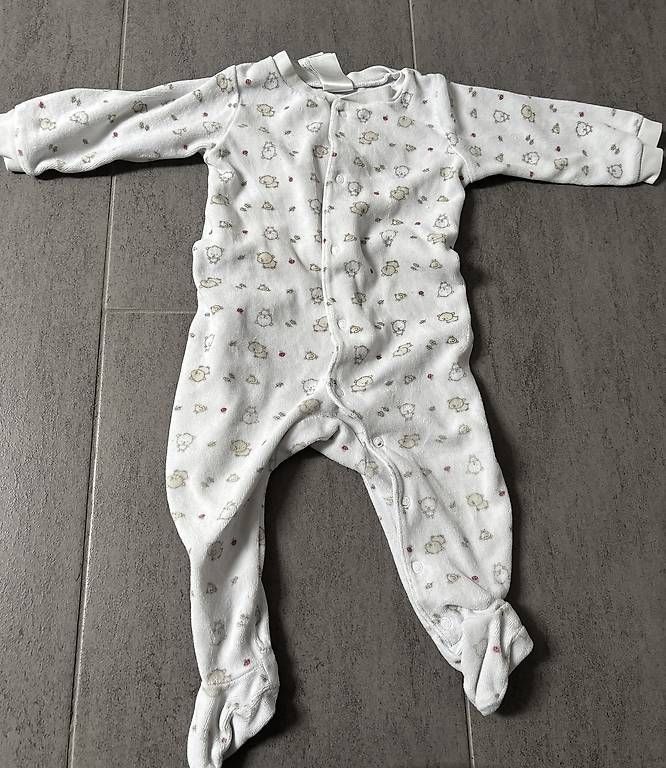 Lotti & Set di vestiti: Kleiderpaket Junge Gr. 80 (18Teile) – Usato da Humlikon venduto da Pflanze2 6