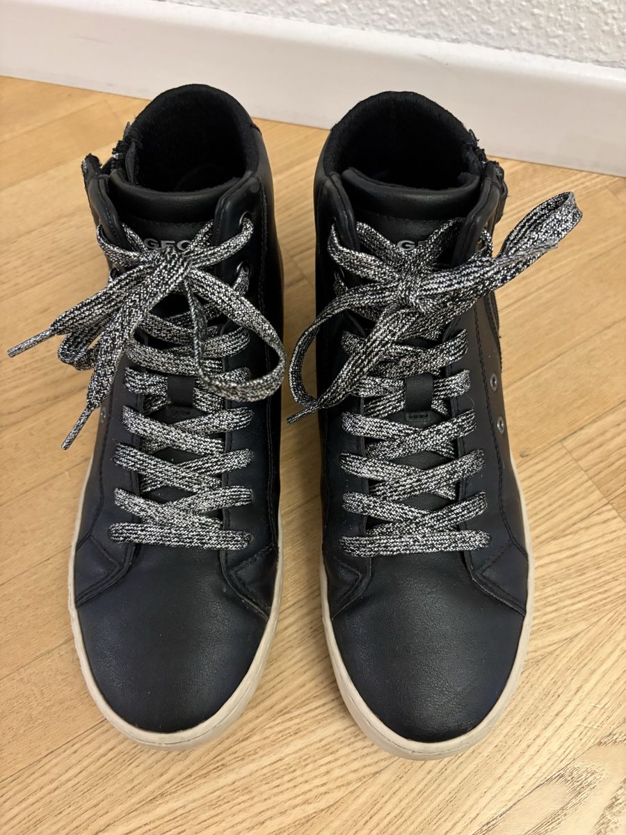 Geox Schuhe für Mädchen: Mädchen Sneaker Halbschuhe Geox Grösse 39 – Gebraucht aus Zürich von mad_lwl6 1