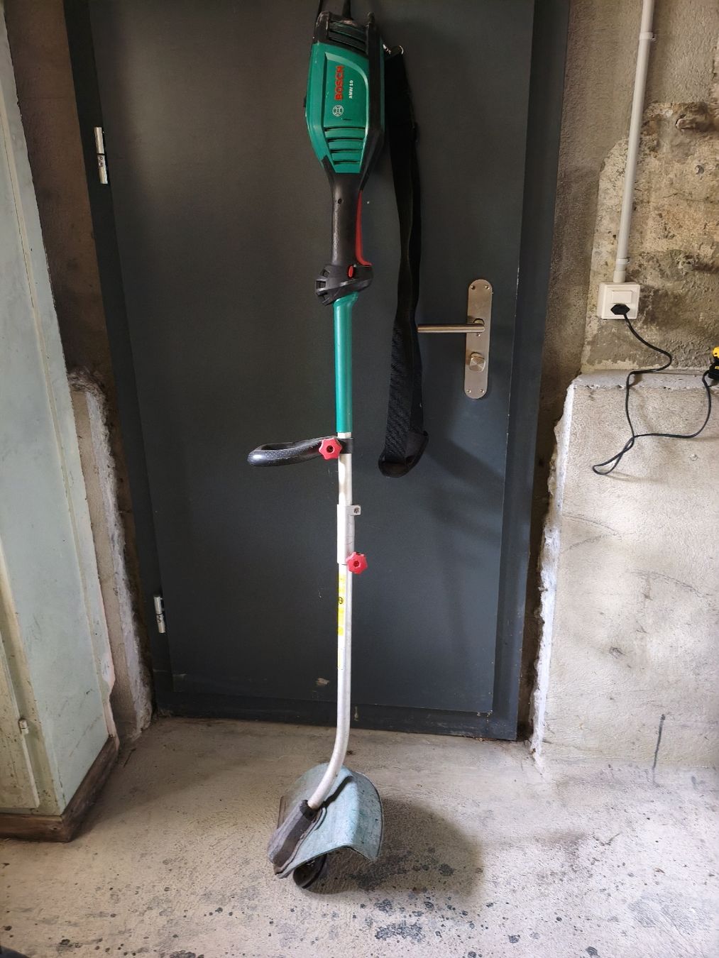 Bosch Rasenmäher: Bosch AMW 10 – Gebraucht aus Egnach von Hader11