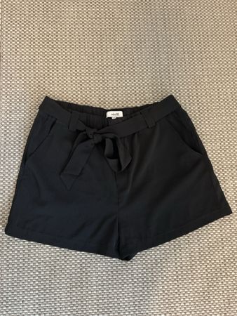 MbyM Juanita Shorts black size M 🖤