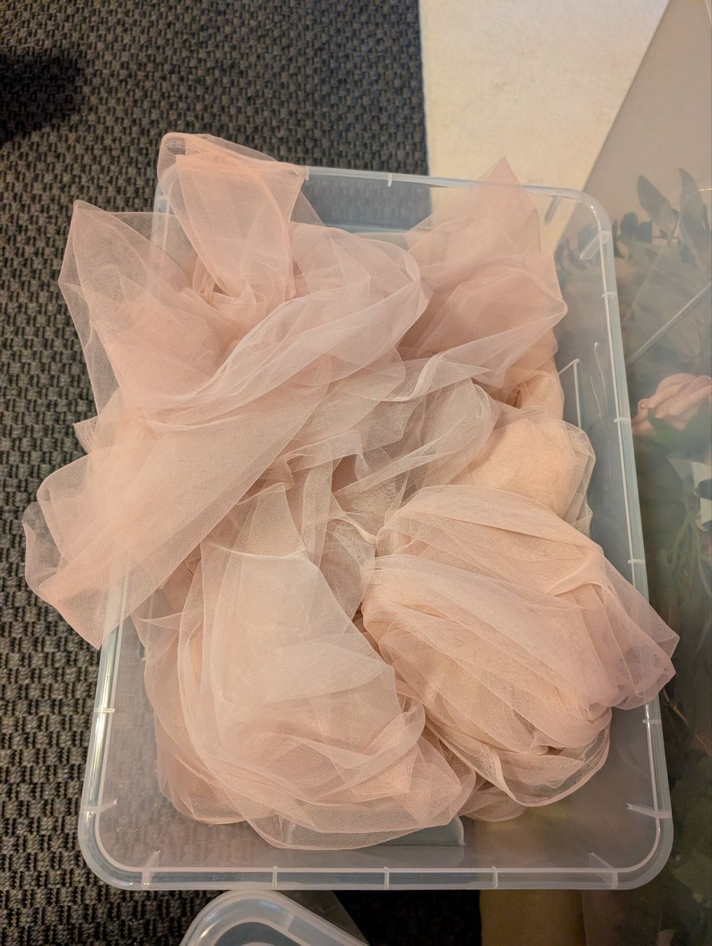 Stoffe: Rosa Tüll, verschnitten – Gebraucht aus Villnachern von MiniMouse2 1