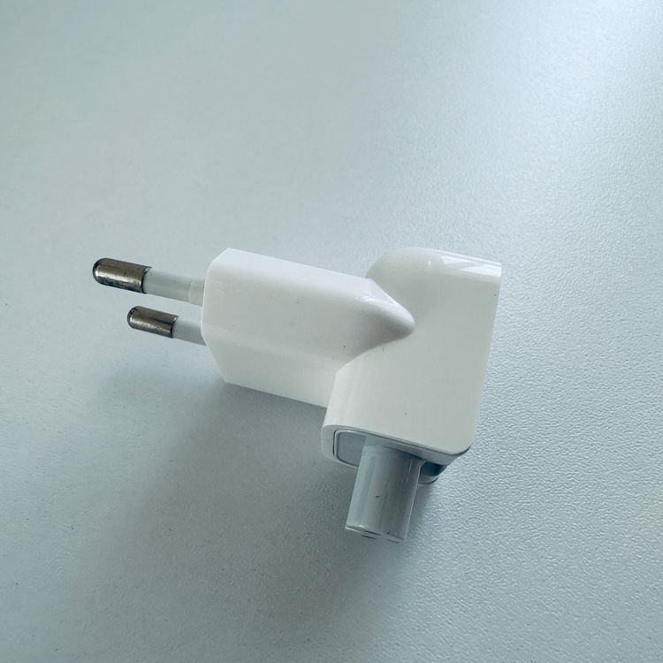 Apple Laufwerke & Adapter: Adapter Stecker für MacBook Pro Netzteil Magsafe AC Plug – Gebraucht aus Basel von MY.AIRPODS.SHOP 8