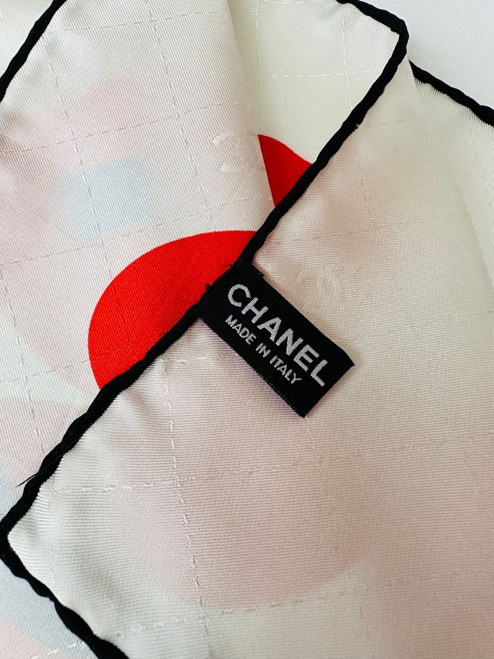 Chanel Foulard & Sciarpe: Chanel foulard – Nuovo (secondo la descrizione) da Pregassona venduto da Reluxuryspace 2