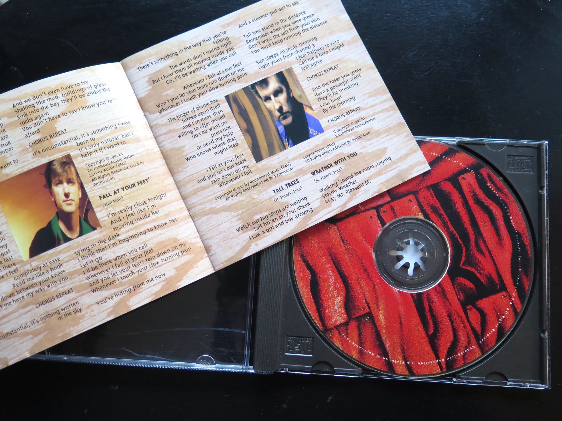 CD: (p) CD CROWDED HOUSE: Woodface, 1991 – Usato da Bern venduto da Balzamico 2