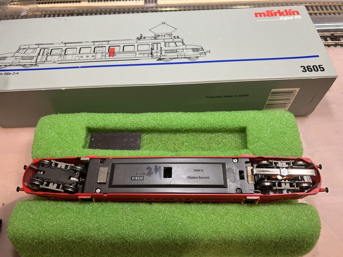 Märklin Modelleisenbahnen: Märklin SBB Roter Pfeil  – Gebraucht aus Dübendorf von Troggy 4