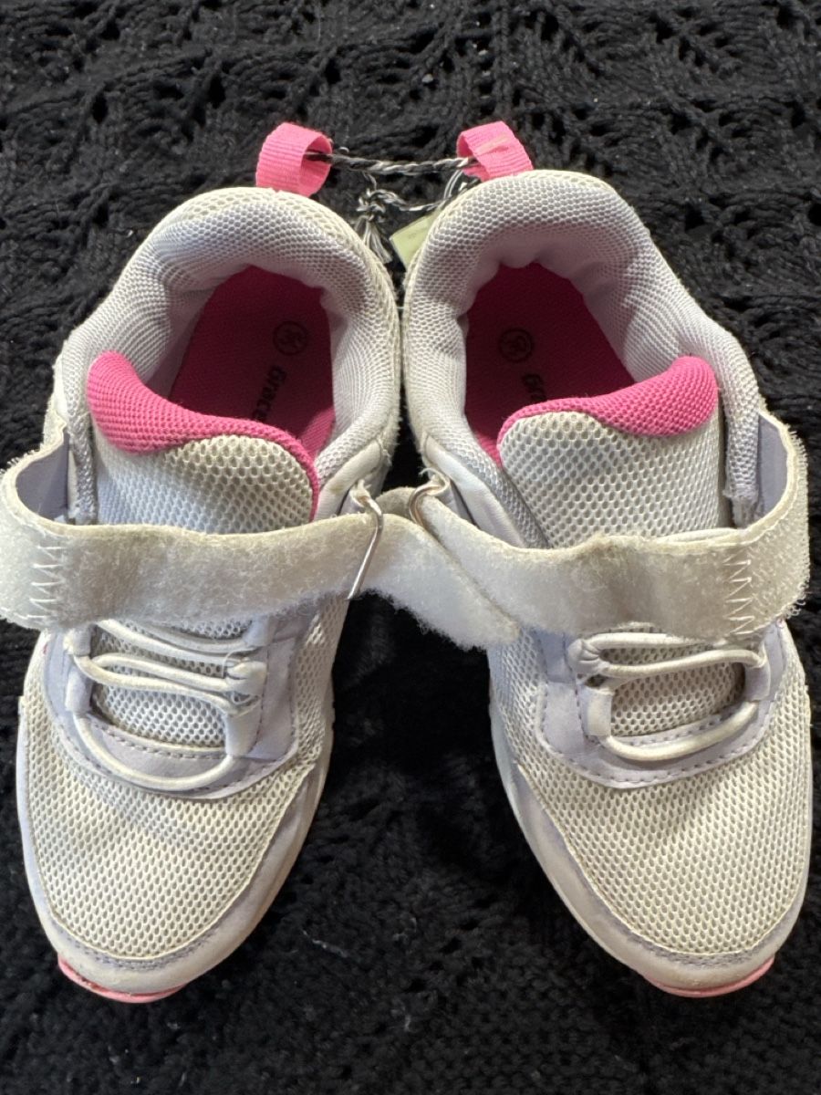 Scarpe per ragazze: Turnschuhe, Gr. 30 – Usato da Grabs venduto da Shelly_87 2