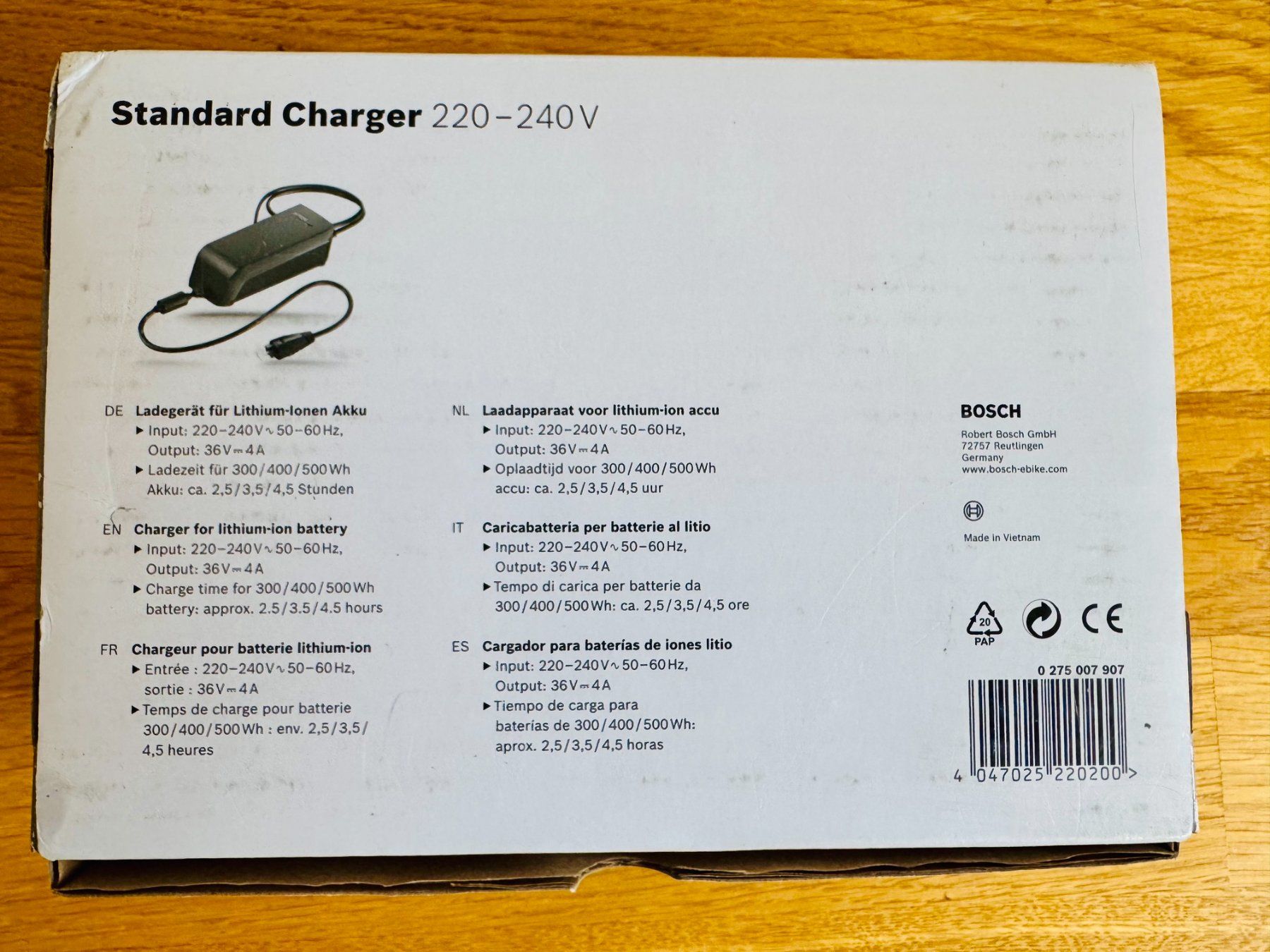 Bosch Ladegeräte: Bosch Chargeur 4A BCS220 – Gebraucht aus St-Sulpice VD von Onemix 1
