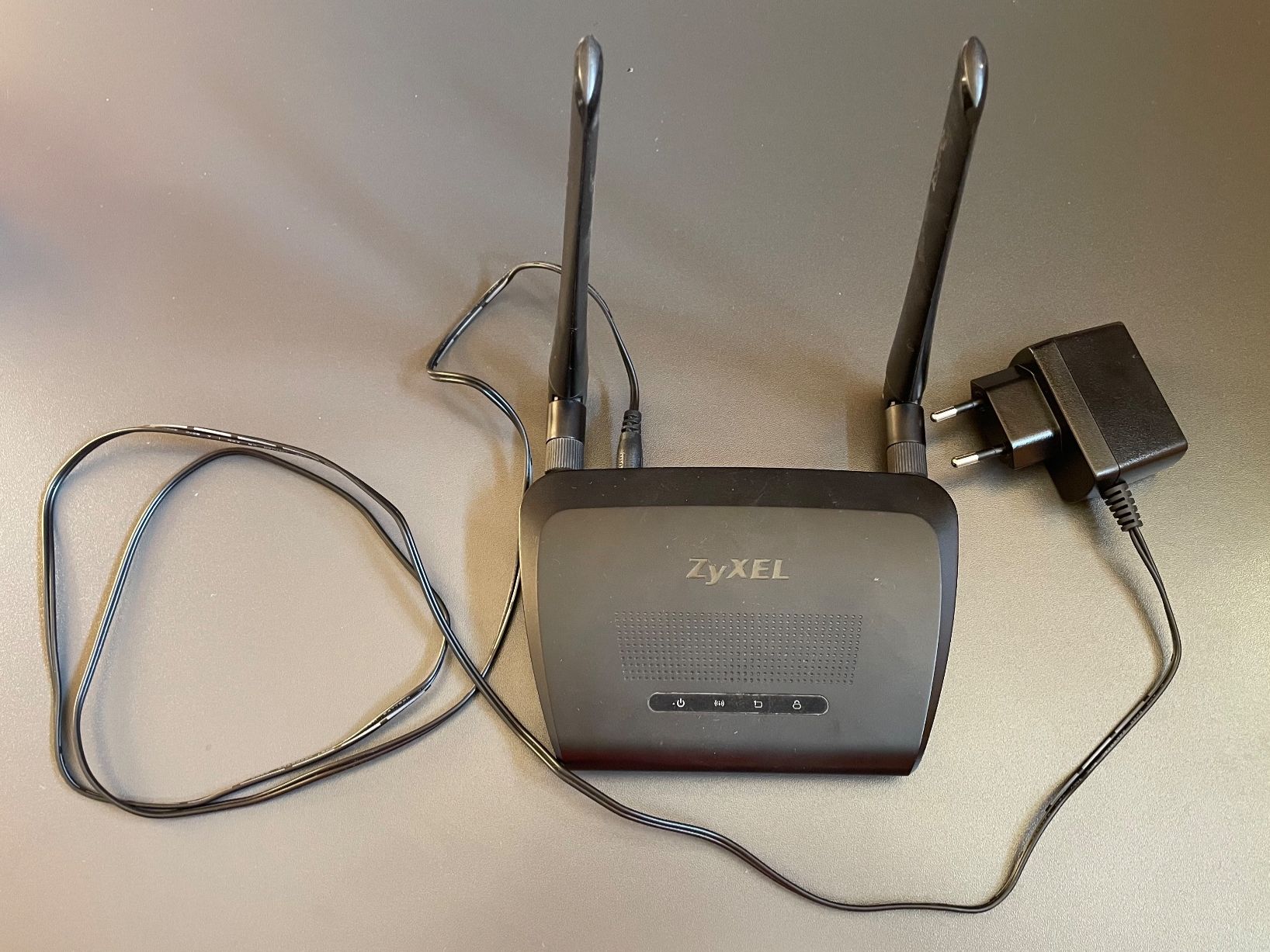 WiFi: Antenne wi-fi – D'occasion à Chamoson par daleva0204