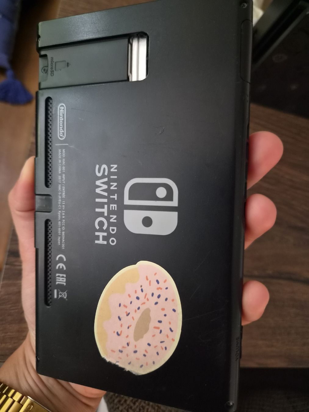 Nintendo Console: Nintendo Switch 2017/Ohne Controller – Usato da Münsingen venduto da lishalina 4