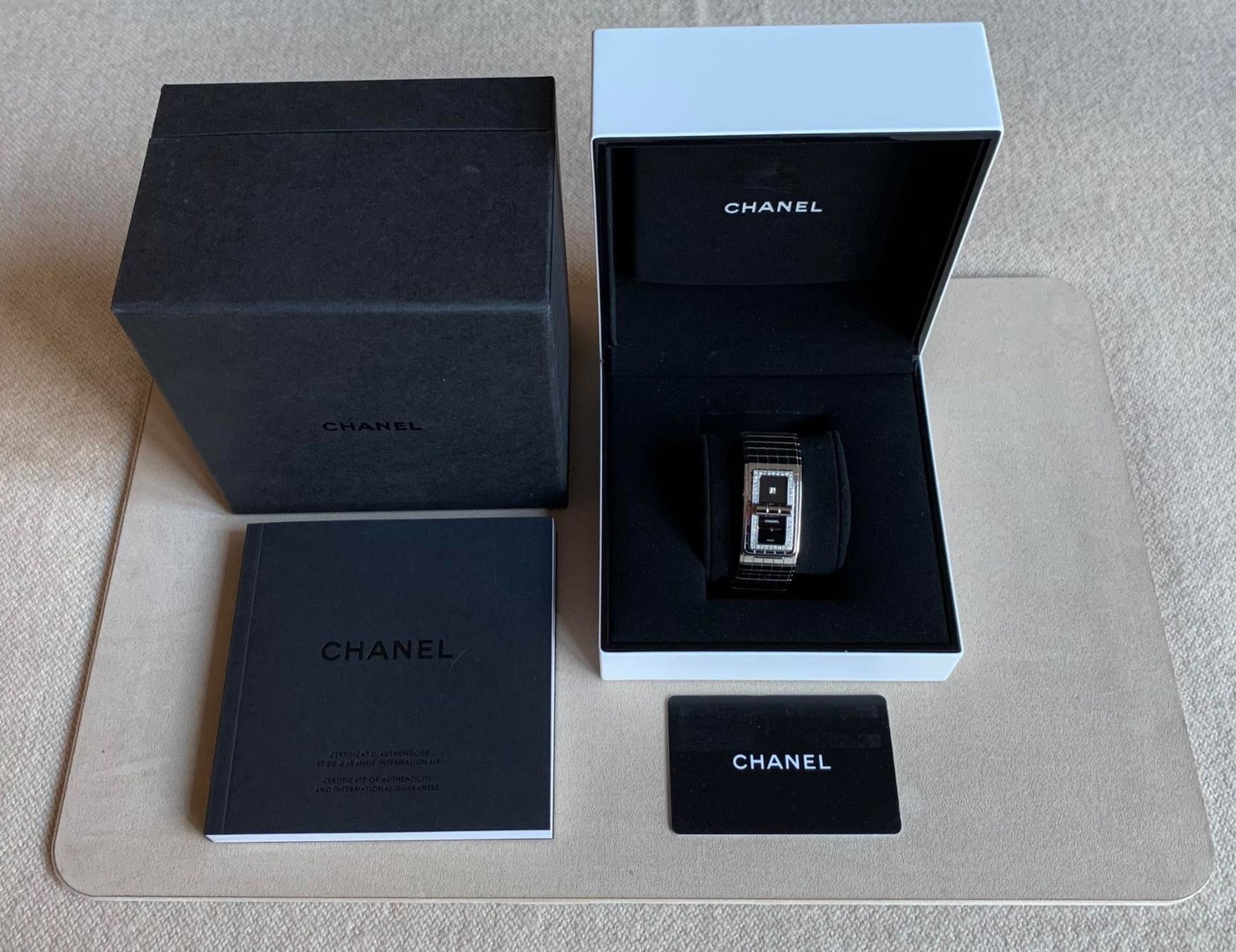 Chanel Montres: CHANEL - CODE COCO – Neuf avec emballage d'origine à Triesen par hor_6kx9 4
