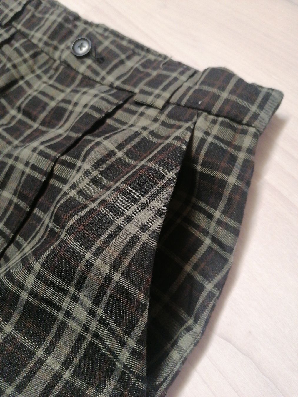 Pantaloni: Pantalon, pantalon à carreaux, bas – Usato da Montcherand venduto da petiteoune75 3