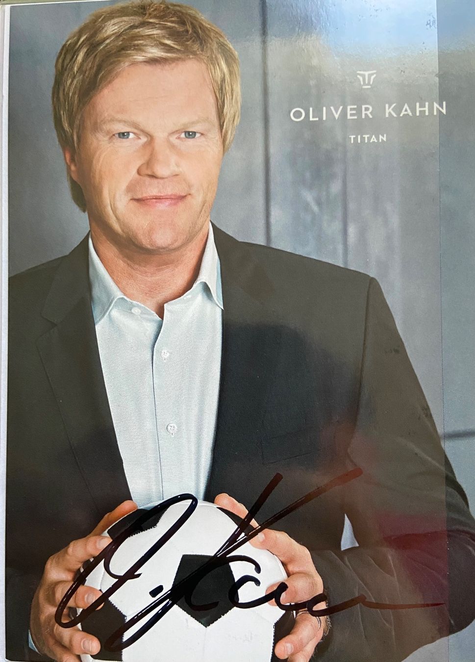 Autographes: Oliver Kahn Autogramm – D'occasion à Suhr par tim_wd9t