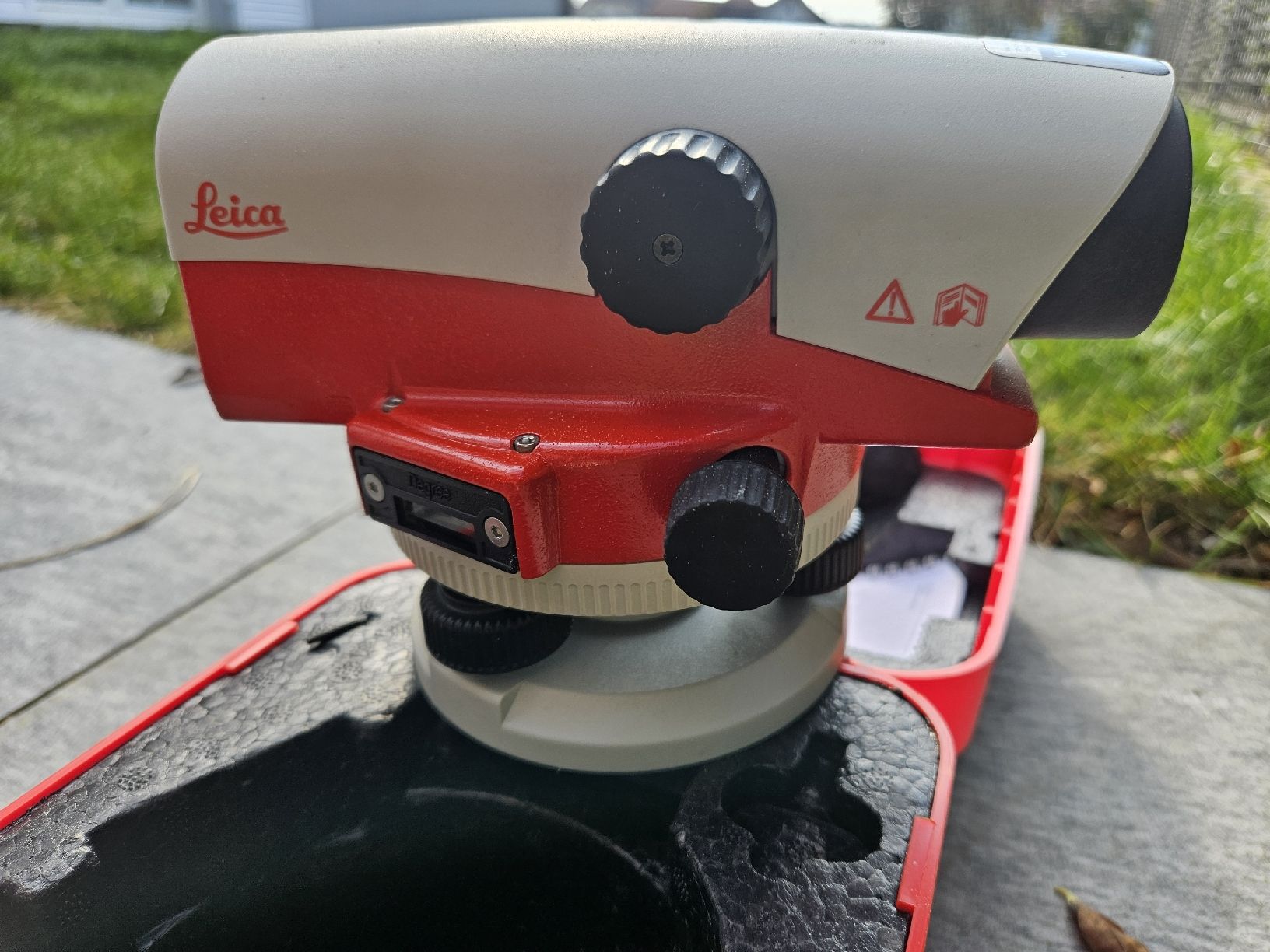 Leica Misurare: instrument de nivellement Leica NA 724 – Nuovo (secondo la descrizione) da Onnens FR venduto da YNM90 1