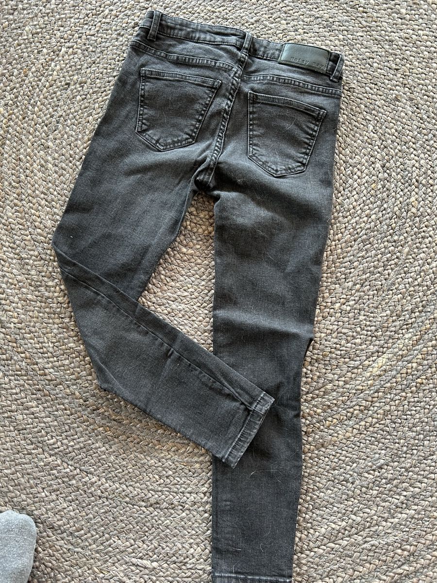 Jeans: Noisy May Jeans, Gr. S Top Zustand  – Usato da Beringen venduto da Sternli650 2