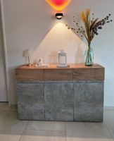 Sideboard in Beton- & Holzoptik 40×130 cm