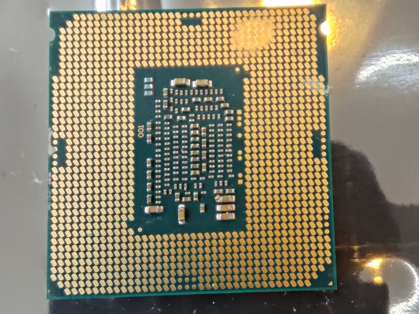 Intel Componenti elettronici: XEON E3-1240V5  4 Kerne 3.50 GHz 8 MB Intel – Usato da Zürich venduto da Drwatson 1
