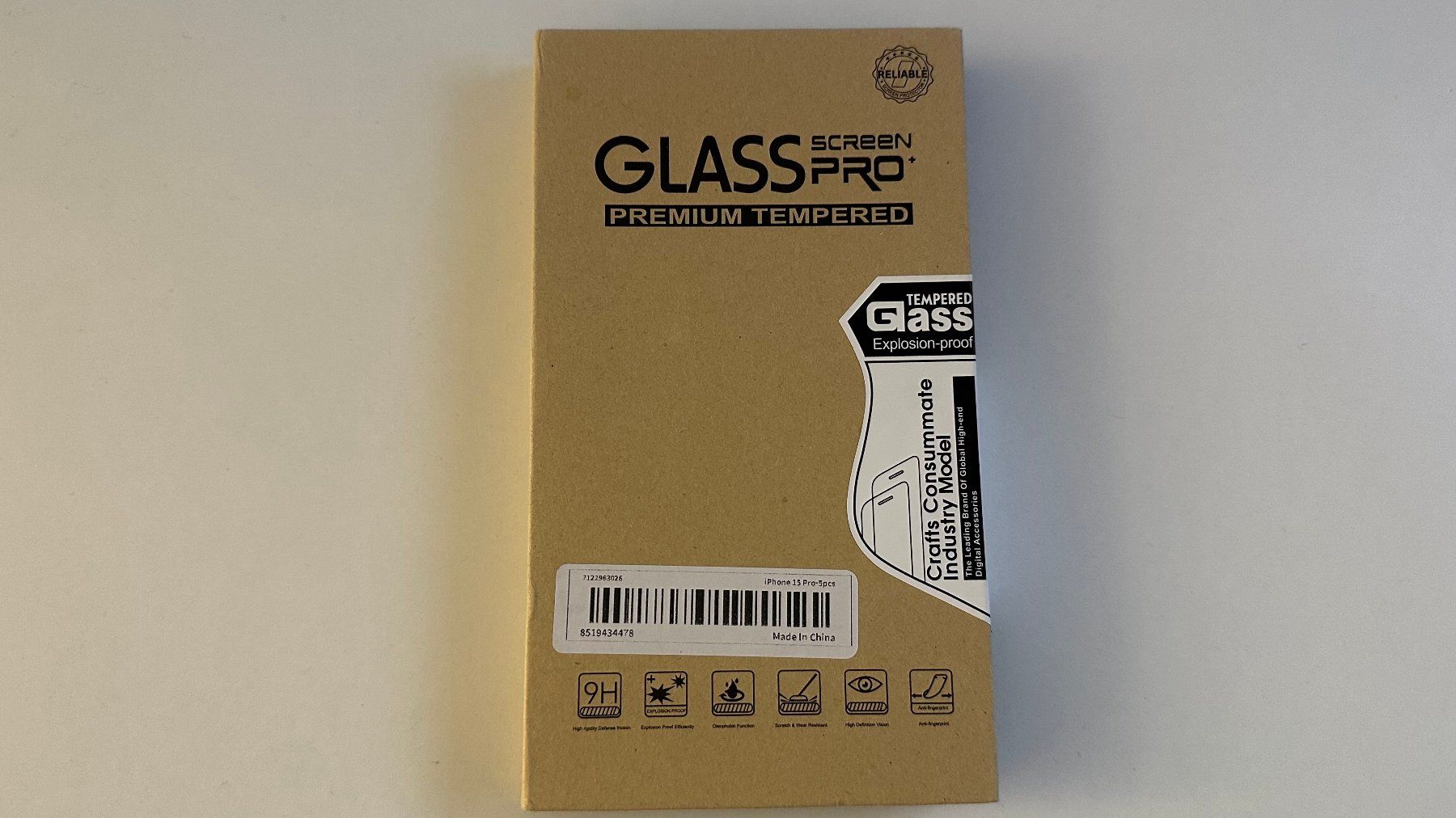 Ritocchi & pellicole di protezione: iPhone 15 Pro Displayschutzfolie "Glass Screen Pro+" – Nuovo e nell'imballaggio originale da Metzerlen venduto da Delmatto