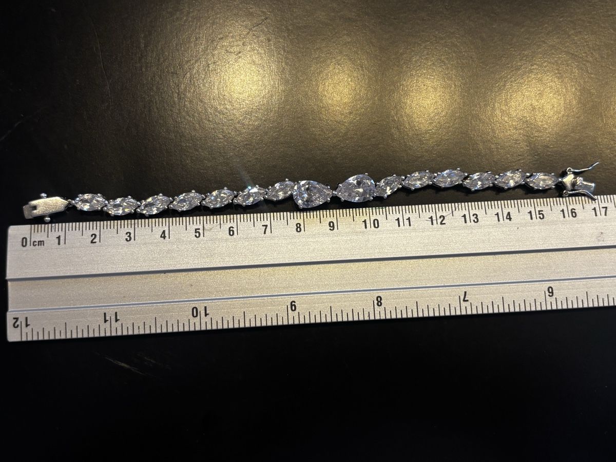 Swarovski Bracelets: Swarovski Armband – D'occasion à Twann par zarabara 2