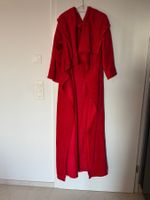 Roter Decke mit Arme - Bademanteldecke aus weichem Fleece