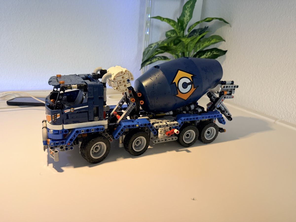 Lego Jouets: Camion LEGO Technic  – D'occasion à Genève par fra_l2v8