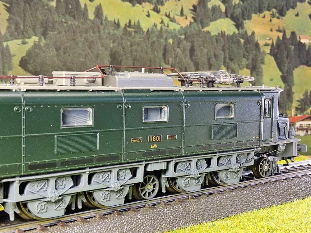 m-rklin-37593-sbb-doppel-e-lokomotive-ae-8-14-digital-h0-gebraucht