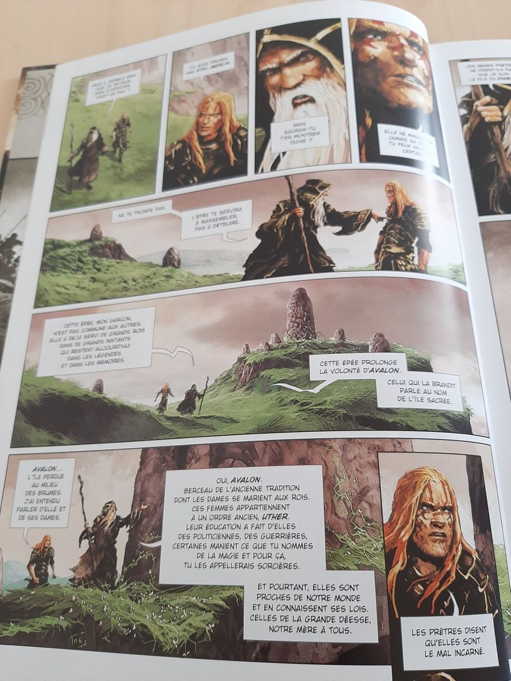 Fumetti: Excalibur chroniques : Pendragon (Edition Originale) – Nuovo (secondo la descrizione) da Bussigny venduto da jaqual 3