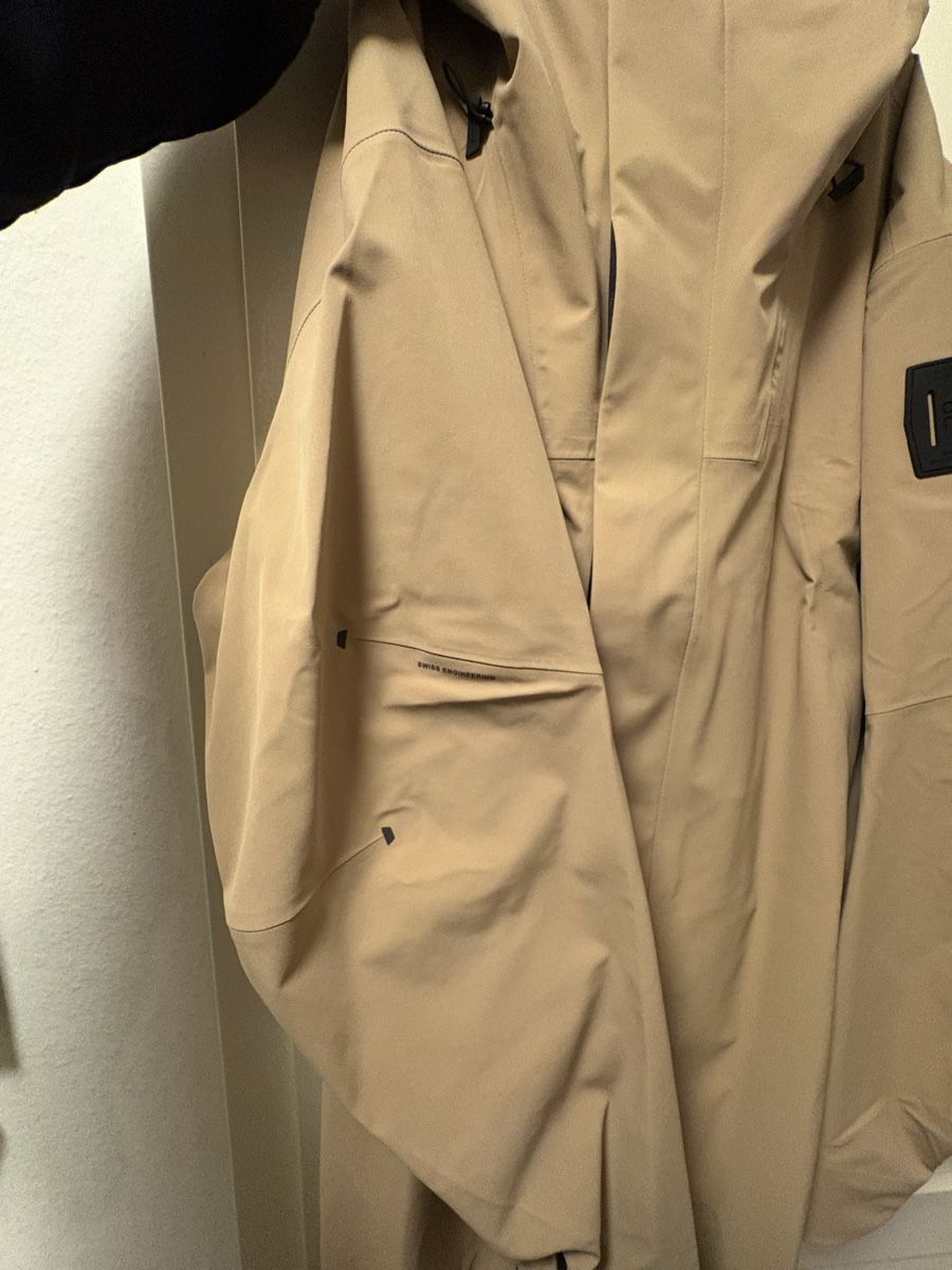 Manteaux: On Running Parka Size M men’s - Beige – Neuf (Voir description) à Zürich par mar_xc8m 3