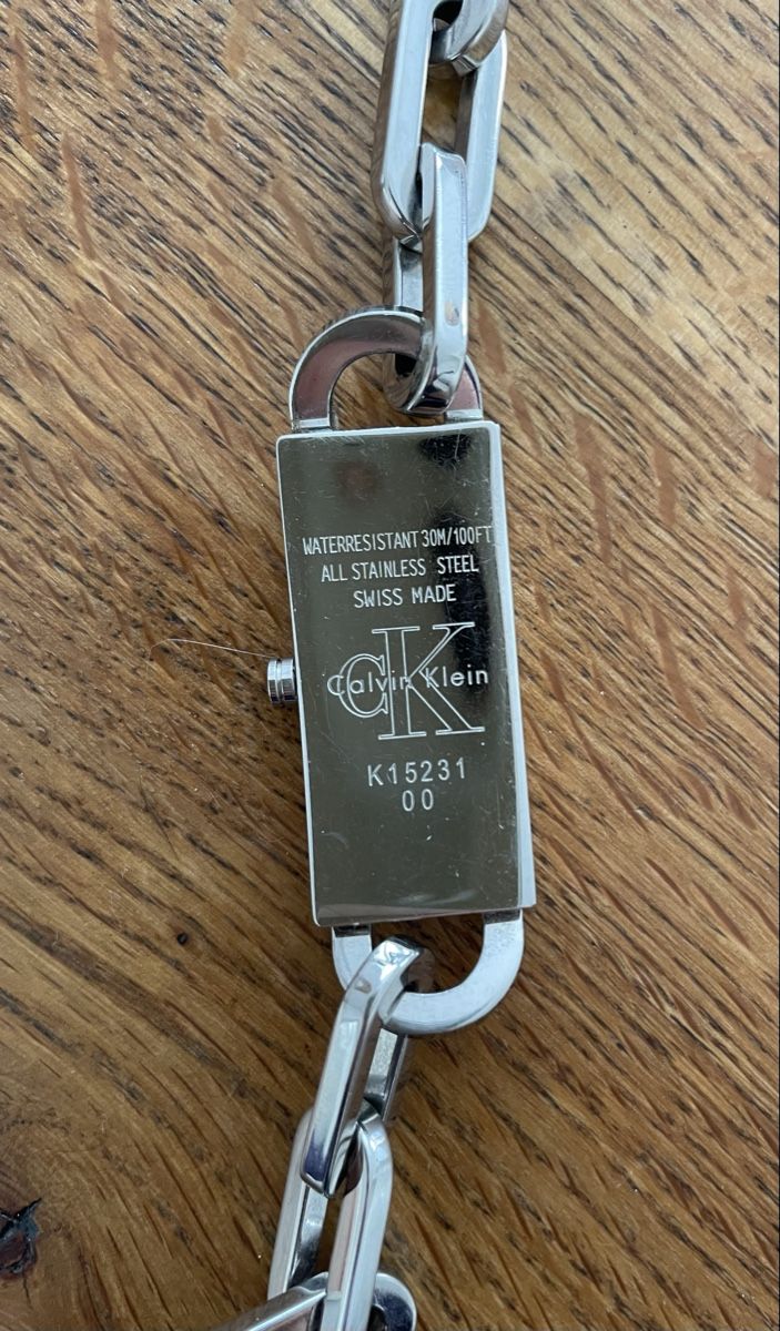 Calvin Klein Orologi: Calvin Klein montre vintage – Usato da Marin-Epagnier venduto da sachaechinta 2