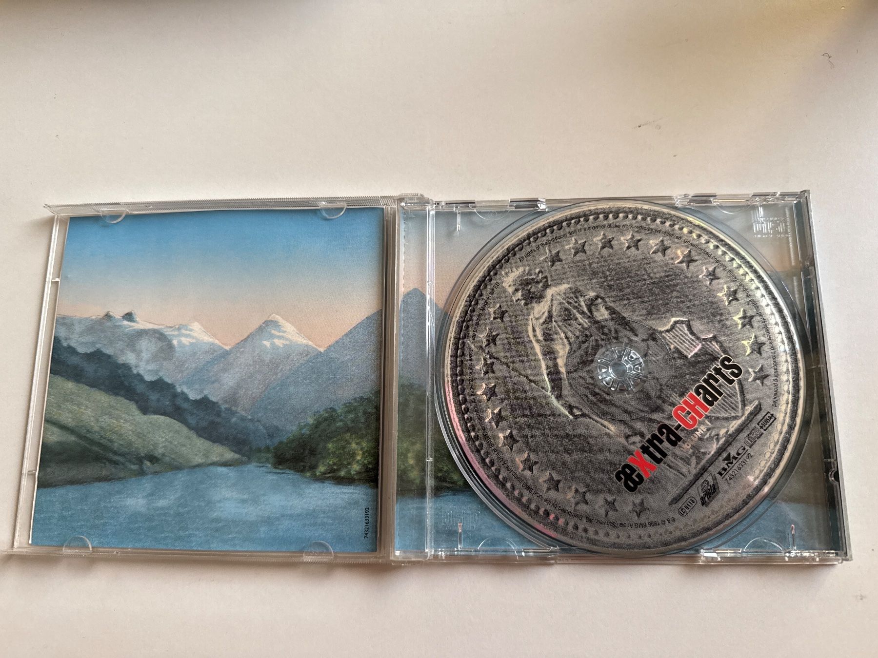 CDs: extra-CHarts Volume 1 diverse Interpreten – D'occasion à Neuhausen par D-MAC 2