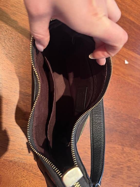Coach Taschen für Damen: Coach Schultertasche – Gebraucht aus Brunnen von noraislr 3
