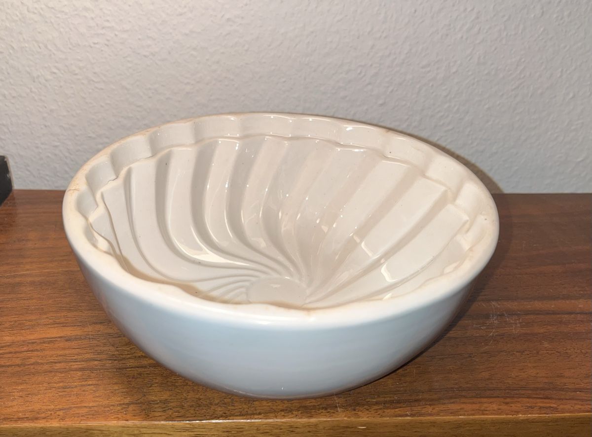 Villeroy & Boch Ciotole: Villeroy & Boch Bonn antike Puddingform – Usato da Niederurnen venduto da gebrauchtbrauchbar 4