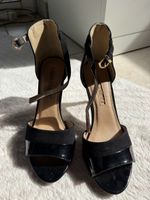 Schwarze Sandalen mit Absatz, Grösse 37
