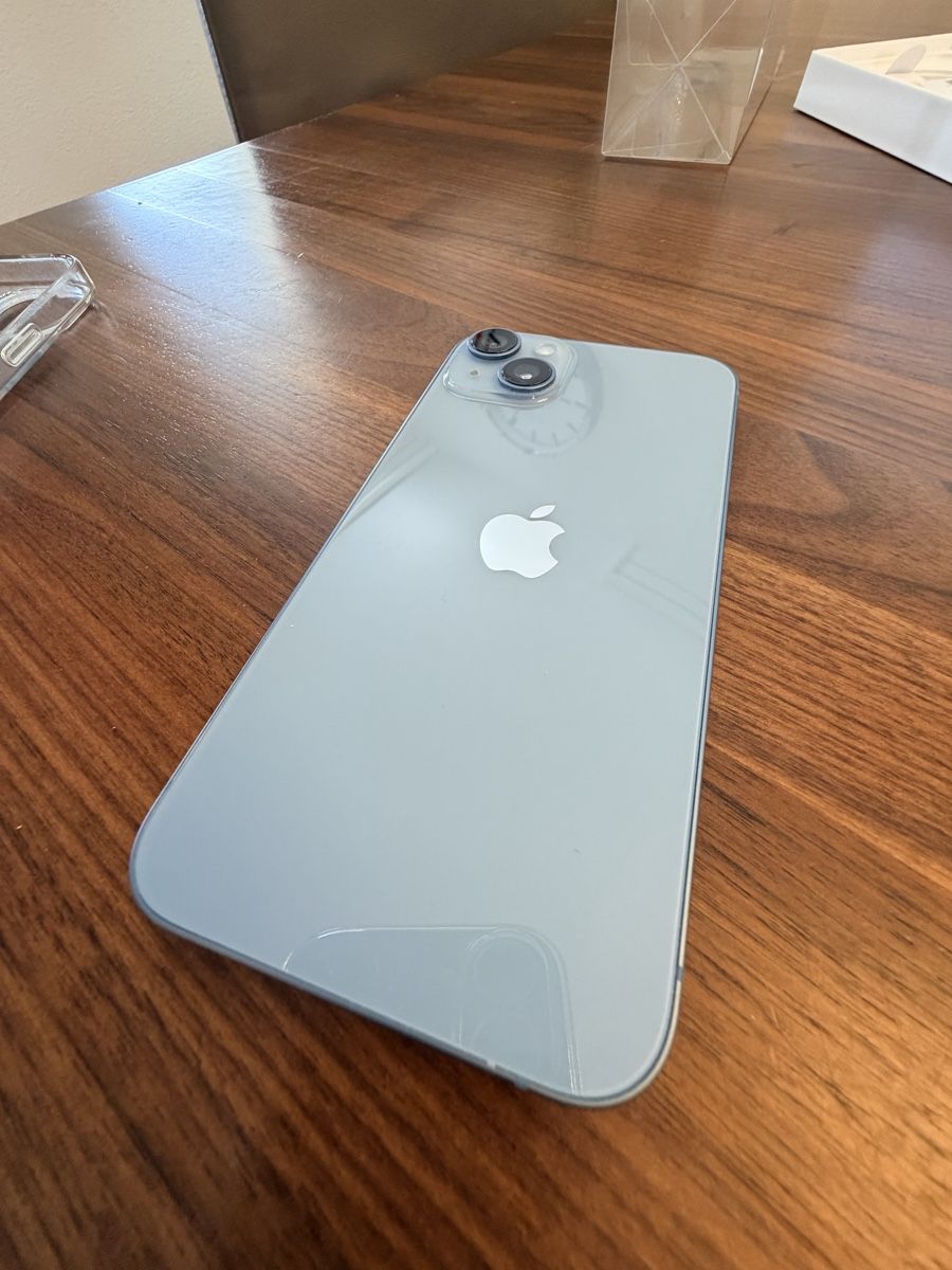 Apple Telefoni cellulari / Smartphones: iPhone 14 Plus blau – Nuovo (secondo la descrizione) da Zumikon venduto da Gigi64 1