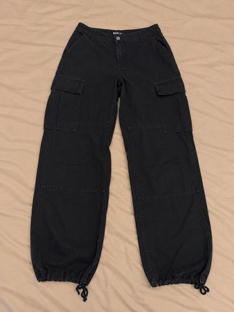 Cargo Hose schwarz mit Beintaschen gebrauchter Zustand