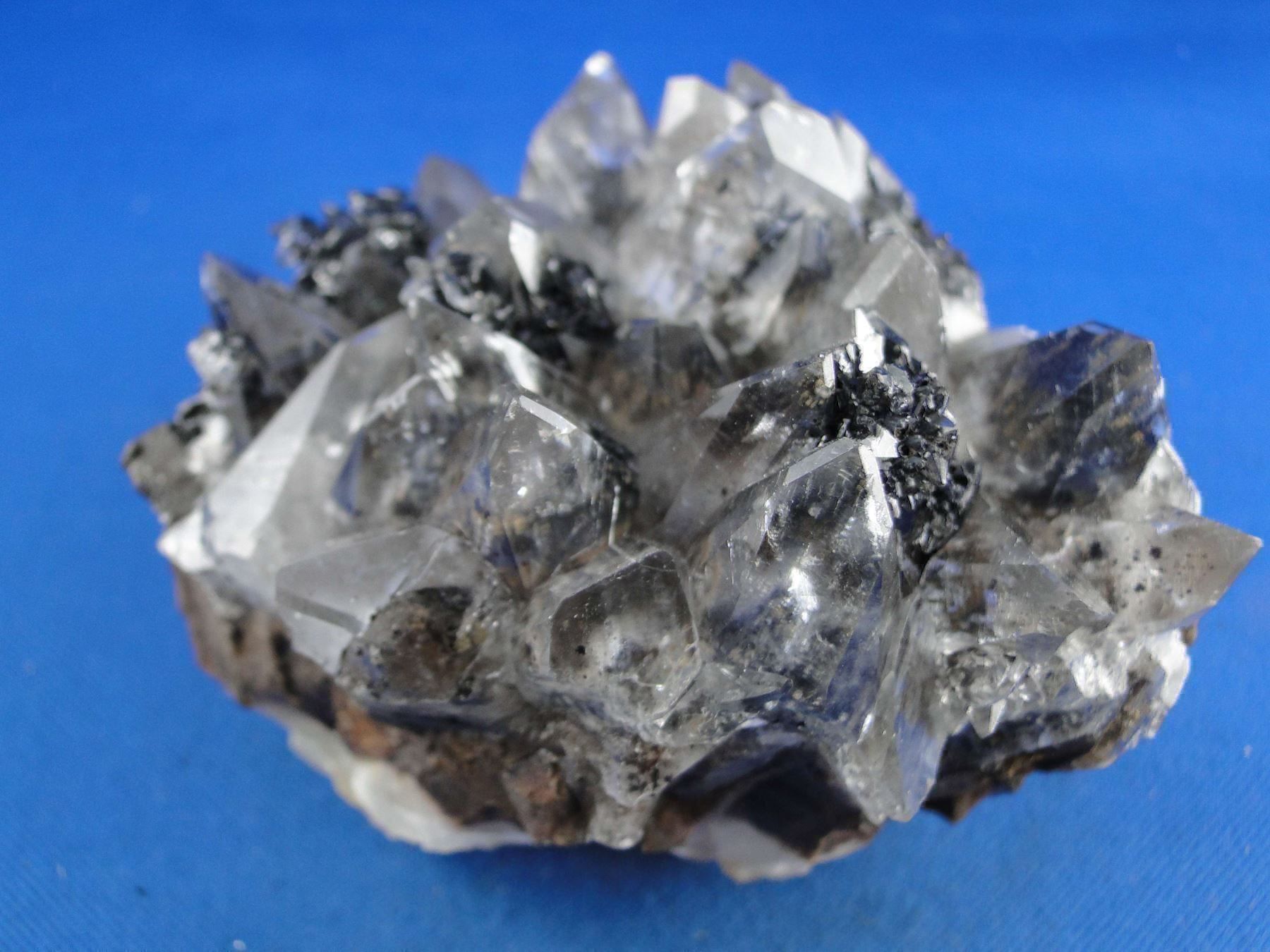 Minerali & Pietre curative: Calcit mit Sulphid-Einschluessen – Usato da Schinznach Bad venduto da Demerald 4