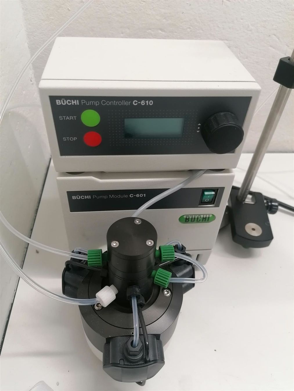 Accessori da laboratorio: Büchi Pumpen Modul C-601 & C-610 Manager – Usato da Niederdorf venduto da LeptonAG_Labor 2