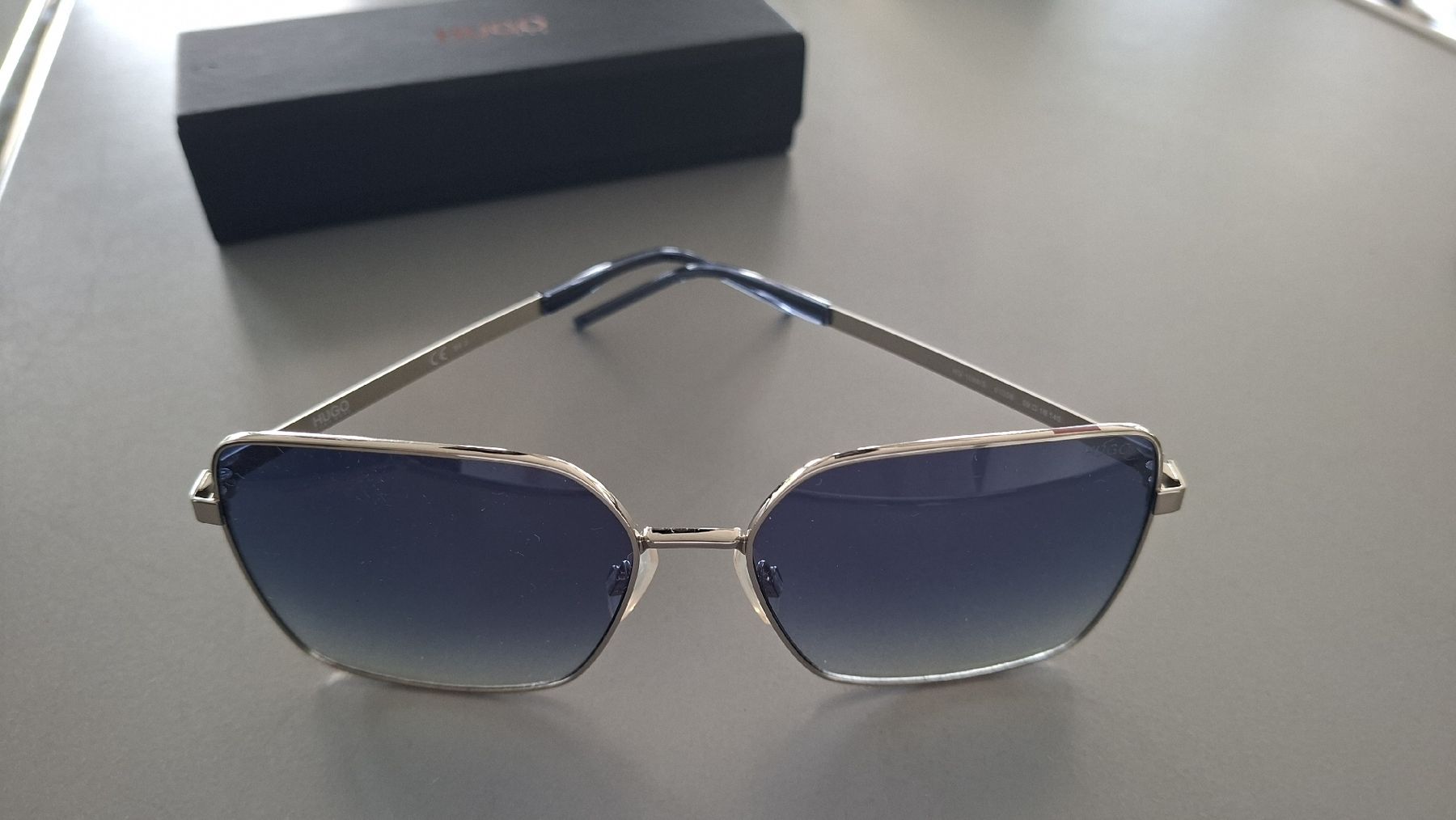 Hugo Boss Occhiali & Lenti: Sonnenbrille Hugo Boss – Usato da Hünenberg venduto da 1902 1