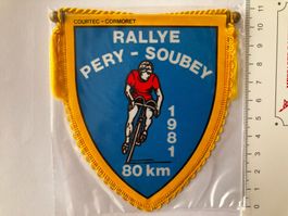 Vintage Fanion/Wimpel   RALLYE   PERY - SOUBEY  1981   80 km
