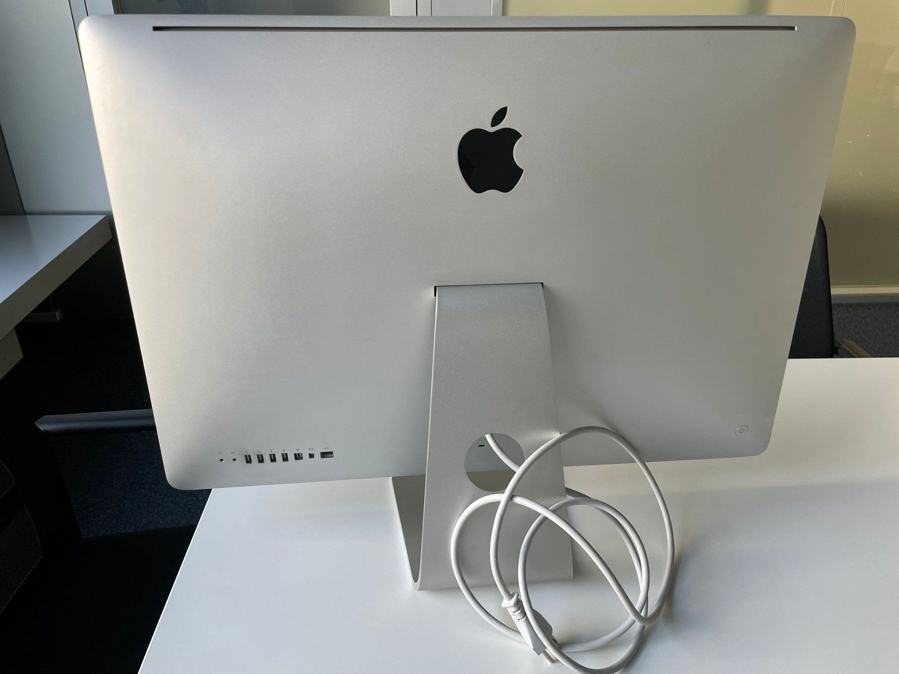 Apple PCs: Apple iMac 27" – inkl. Kabel – Gebraucht aus Zürich von Mademoiselle_M 4