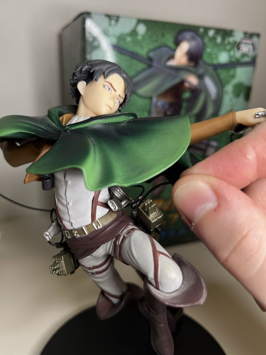Figurines: Attack on Titan Levi Ackerman Figur – D'occasion à Basel par lue_j9w5 5