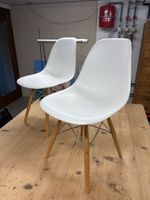 Eames Plastic Side Chair weiss