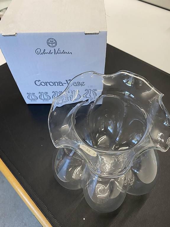 Vasi & Recipienti: Vase, Corona, Glasi, 200x200 mm – Usato da Kaisten venduto da AMSImara