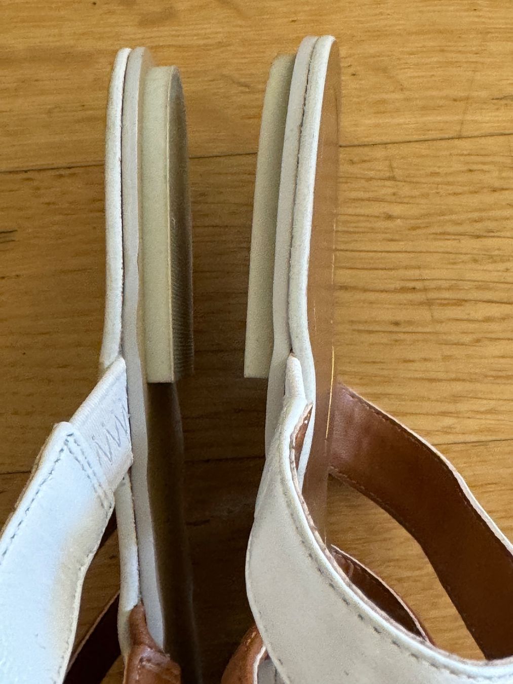 Tommy Hilfiger Scarpe da donna: Flip Flops , Tommy Hilfiger, Gr. 38 – Usato da Basel venduto da Pacco09 4