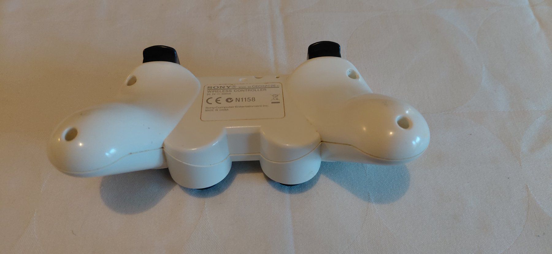 Controller: Sixaxis Dualshock 3 Controller Limited Edition "Weiss " PS3 – Usato da Gretzenbach venduto da Uli1980 2