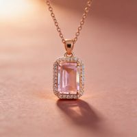 Collier en Kunzite et Moissanites