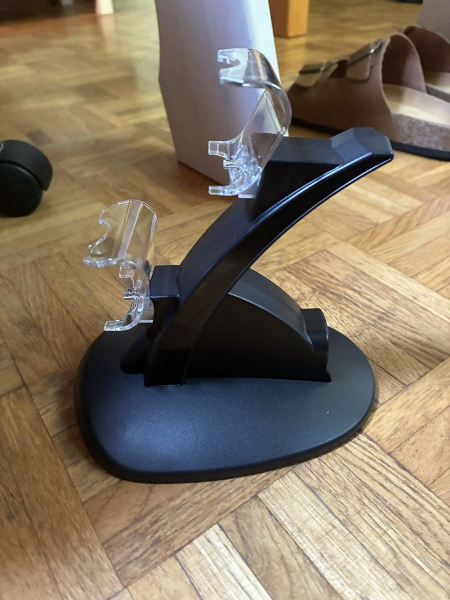 Adattatori & Cavi: Support charge manette PS4 – Nuovo e nell'imballaggio originale da Versoix venduto da ang_tq2z 4