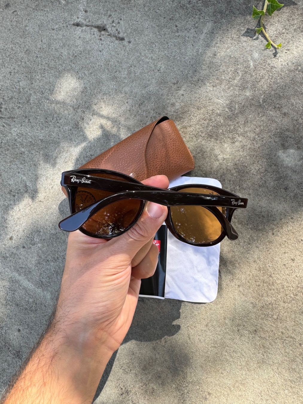 Ray-Ban Occhiali & Lenti: Original Ray-Ban RB4203 Sunglasses With Case – Nuovo (secondo la descrizione) da Effretikon venduto da rus_2l2p 4