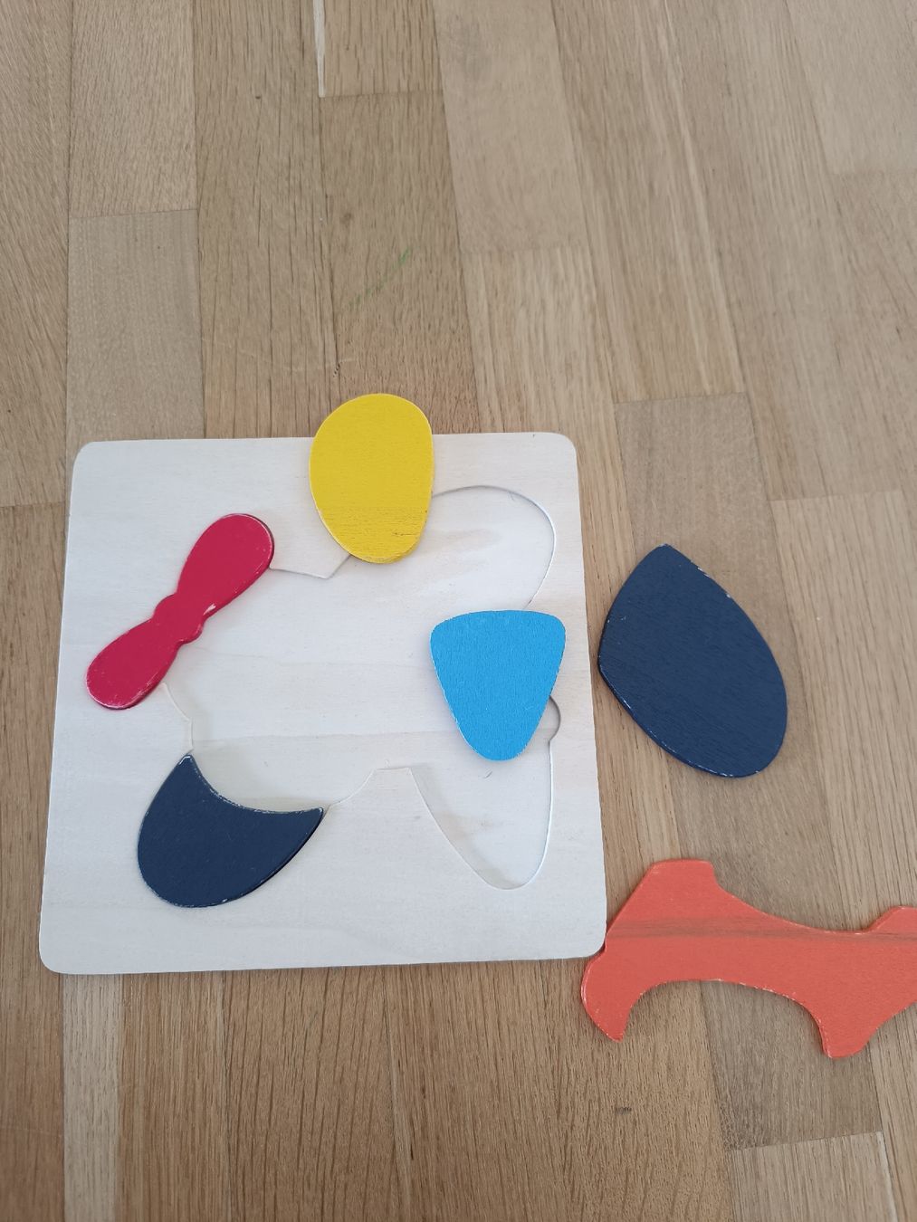 Puzzle: Holz Puzzle  – Usato da Dübendorf venduto da phoebe013 1