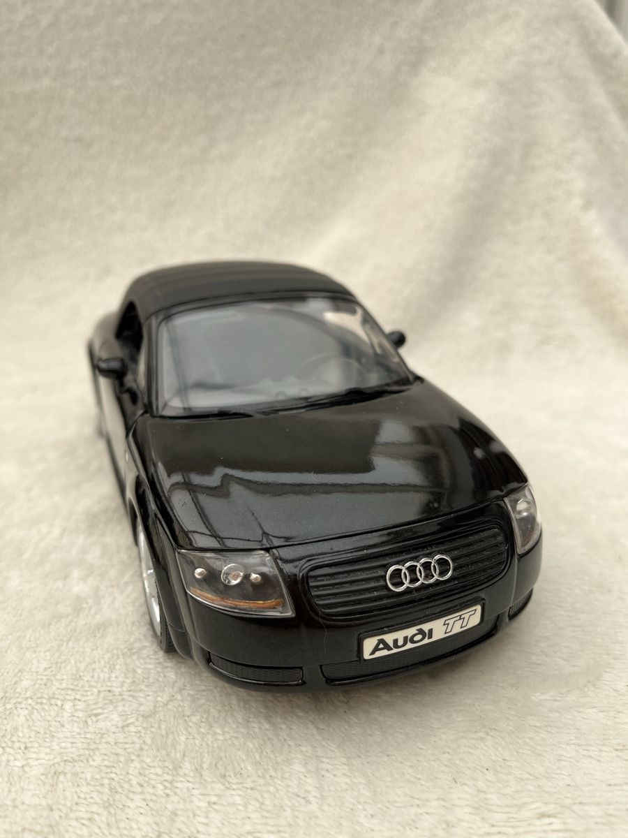 Audi Modellini d'auto: Audi TT Cabriolet 1999 – Nuovo (secondo la descrizione) da Oberweningen venduto da mer_2yn9